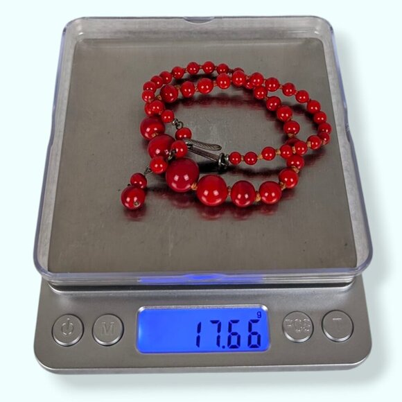 V. Knotted Red Glass Choker Necklace - Picture 6 of 6